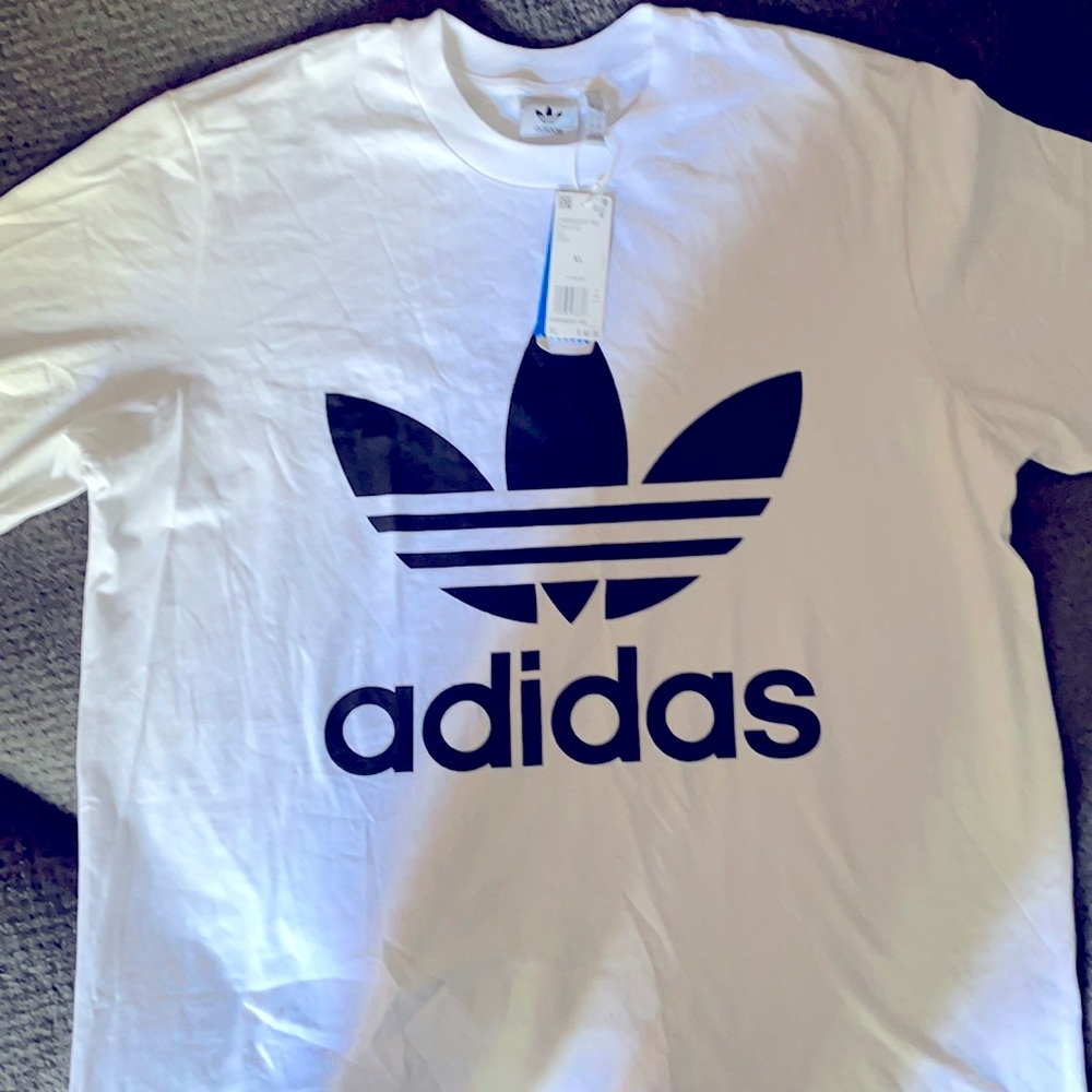 NWT Adidas Originals XL Oversized Logo Tee